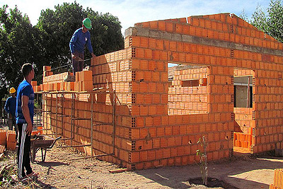 casa na fase inicial de construção