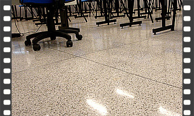 Revestimento de piso em granilite polido